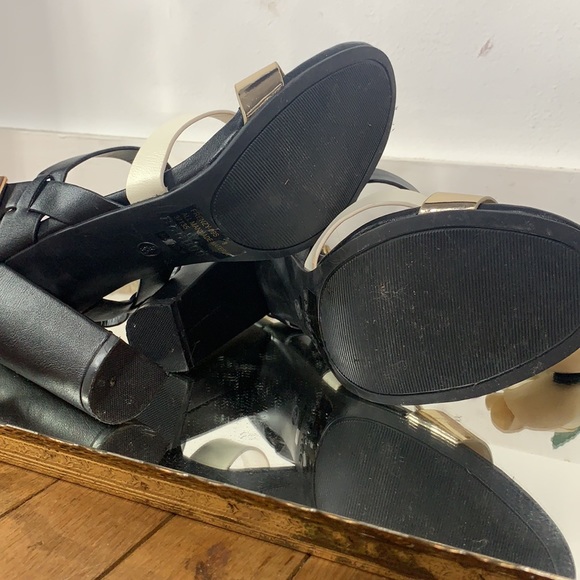 Bamboo Block Heel Sandals - Picture 5 of 6